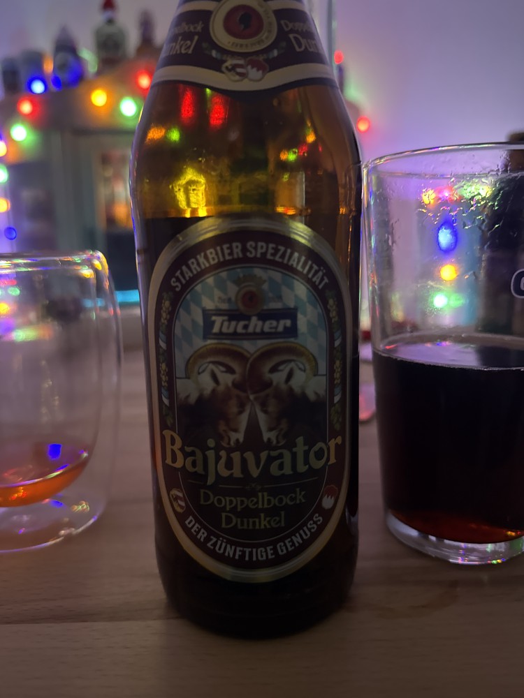 Tucher Bajuvator Doppelbock Dunkel